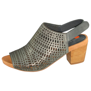 ZARIAH DJANGO & JULIETTE