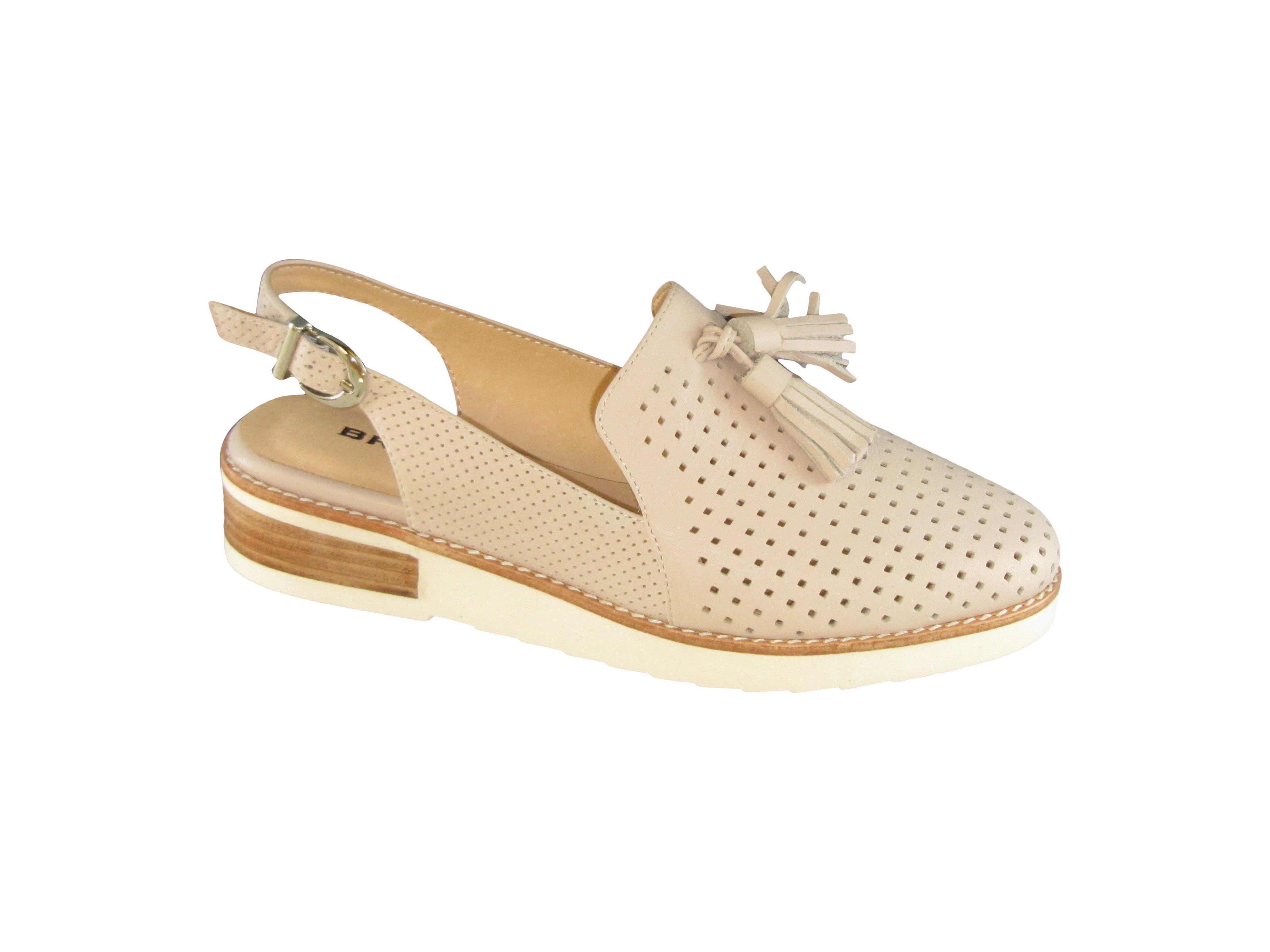 SCAMP BRESLEY - WOMENS SHOES-SANDALS - low to flat : Shirley's Shoes ...